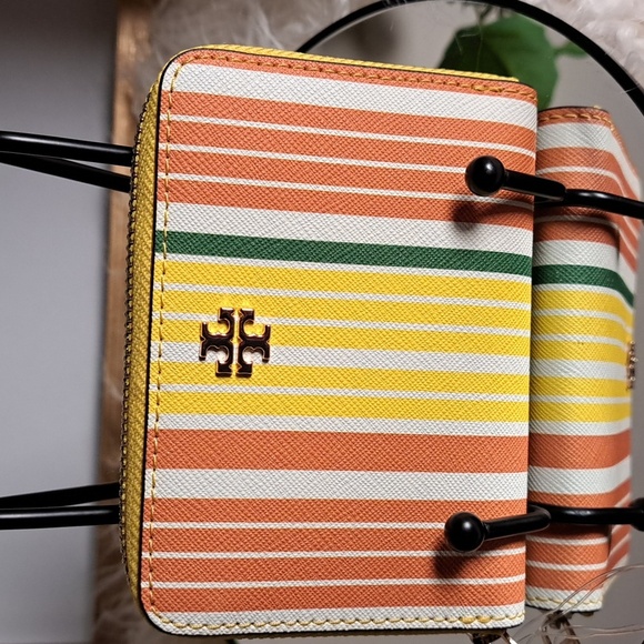 Tory Burch Accessories - Tory Burch NWTs Emerson Zip Coin Case